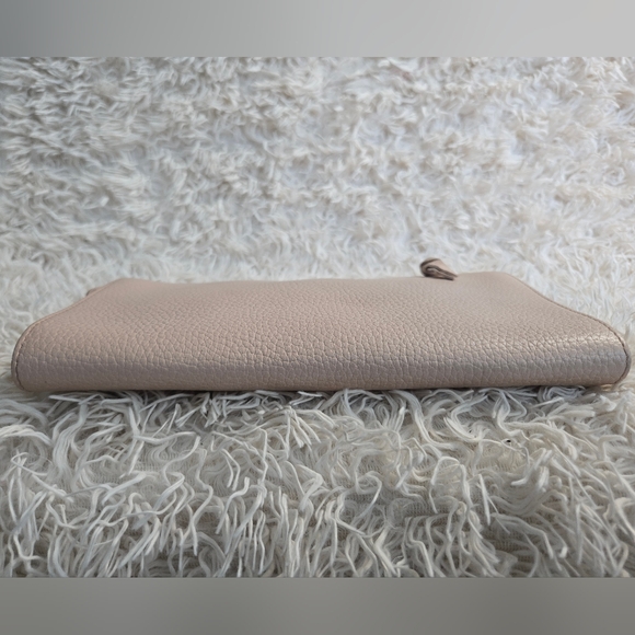 Tory Burch Crossbody - Picture 7 of 17